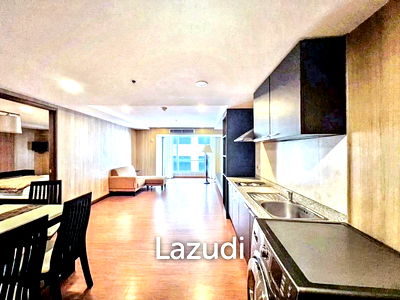 คอนโดให้เช่า : 1 Bed 1 Bath 70 SQ.M The Trendy Condominium