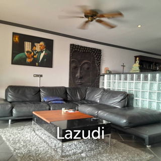 รูปภาพ 2 Beds 2 Baths 123 SQ.M. Royal Hill Thappraya Road.