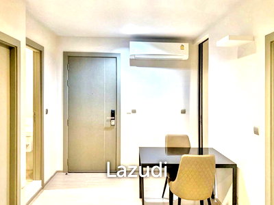 Condos for rent : 2 Bed 1 Bath 45 SQ.M LIFE Asoke - Rama 9