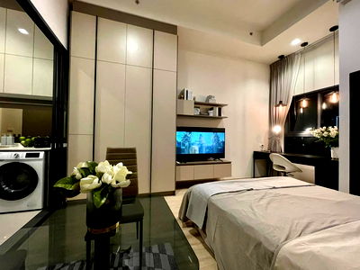Condos for rent : 🥳[Rent-RAR2504-1966] IDEO Sathorn - Wongwian Yai. Fl.6*Washing machine *Next BTS Wongwian Yai💚Line id: @thefirstagent**