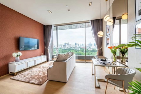 LTH12318RE – Saladaeng One FOR SALE Size 56.66 sqm. 1 bed 1 bath Near MRT Lumpini Station ONLY 26 MB