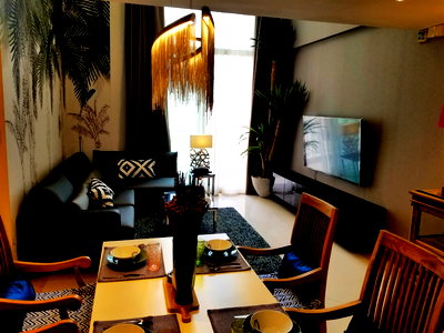 Condos for rent : LTH12321 – The Empire Place FOR RENT Size 108.9 sqm. 2 beds 2 baths Near BTS Chong Nonsi Station ONLY 68K/Month