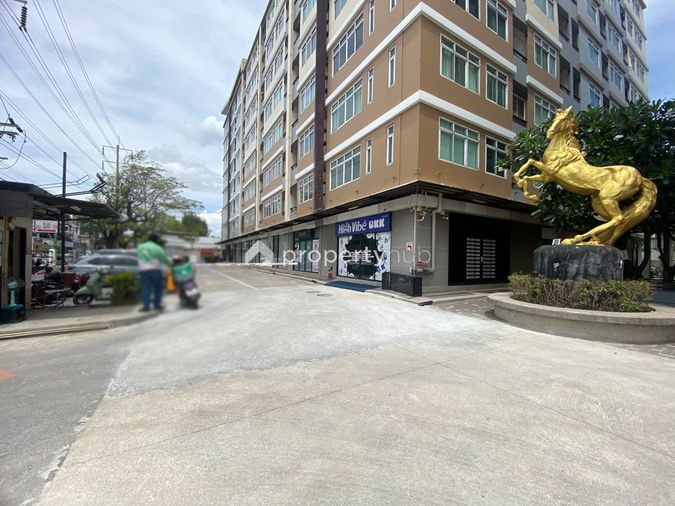 J.W. Boulevard Srivara