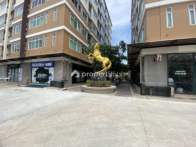 J.W. Boulevard Srivara