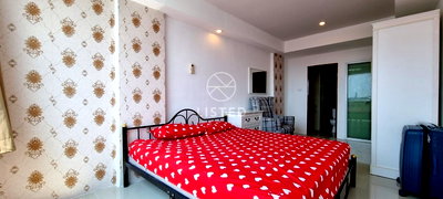 Condos for sale : The Mountain Condo Khao Talo for sale