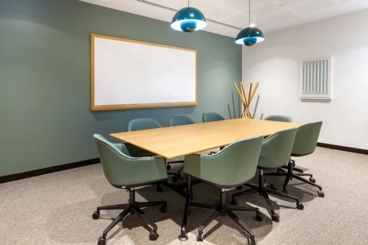 Office for rent at M Thai Tower, All Seasons Place, providing services with modern office tools and equipment to help meet work needs efficiently.