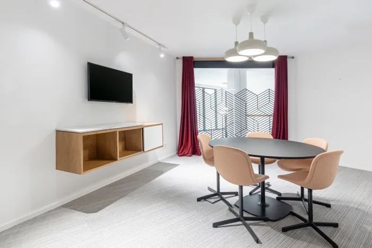 Serviced office for rent at SJ Infinite in Chatuchak area. Enjoy panoramic city views and a full range of professional office equipment your business.