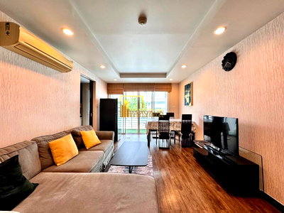 คอนโดให้เช่า : Avenue 61 - Cozy 2 Bed Condo For Rent in Ekkamai - BR19364CD