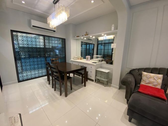 ให้เช่าทาวน์โฮม 3 ห้องนอน 152 ตร.ม. บ้านกลางเมือง ลาดพร้าว-เสรีไทย