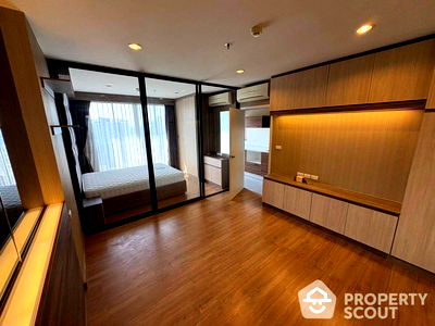 เช่าคอนโด เขตบางซื่อ : คอนโด 1-ห้องนอน ที่ เดอะ ทรี อินเตอร์เชนจ์ ใกล้ MRT บางโพ (ID 2088485)