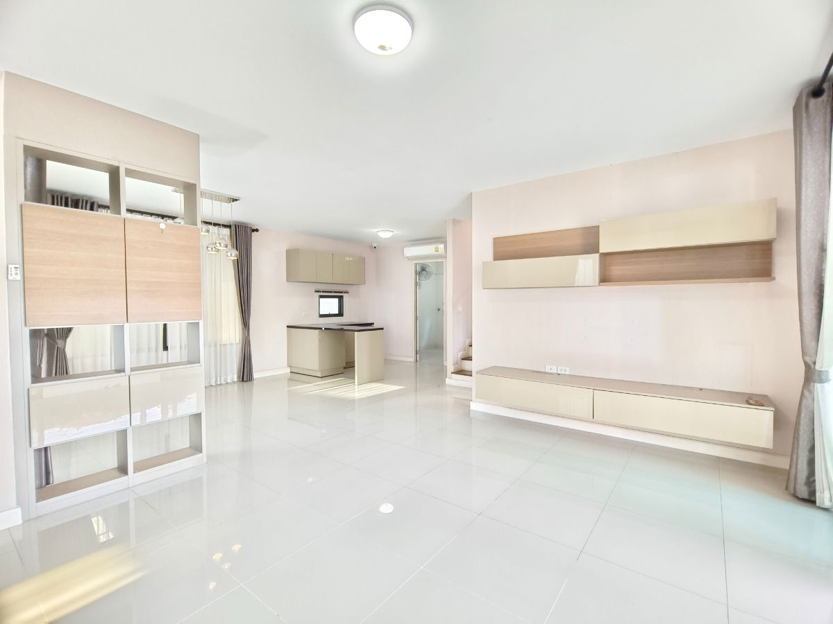 picture For sale cheap, single house, Habitia Orbit Hathairat, area 64 sq.w., location Hathairat, near Kanchanaphisek Road - 22/65