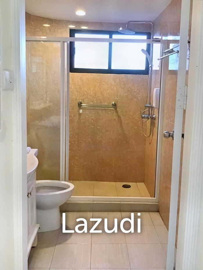picture 1 Bed 1 Bath 55.54 SQ.M Beverly Hills Mansion - 10/10