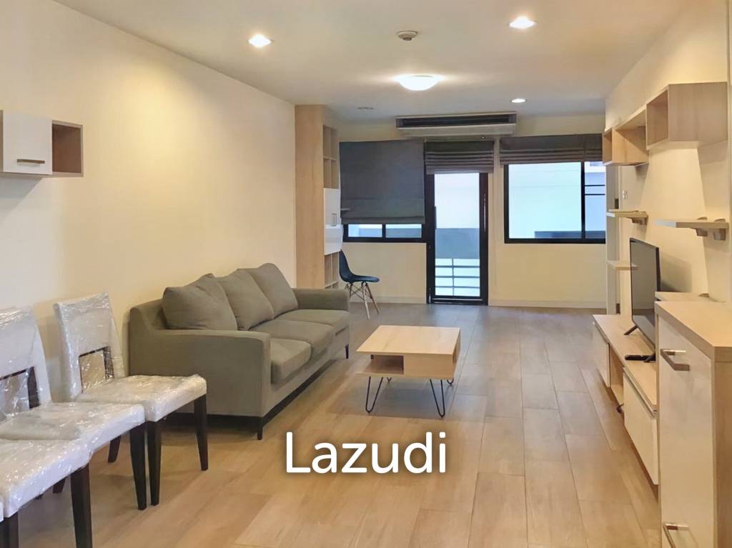 picture 1 Bed 1 Bath 55.54 SQ.M Beverly Hills Mansion - 4/10