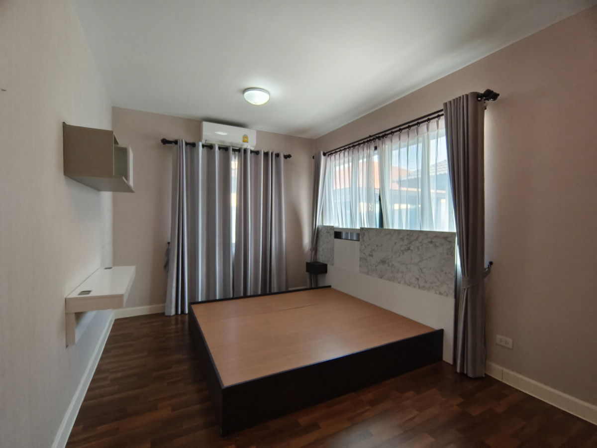 picture For sale cheap, single house, Habitia Orbit Hathairat, area 64 sq.w., location Hathairat, near Kanchanaphisek Road - 59/65