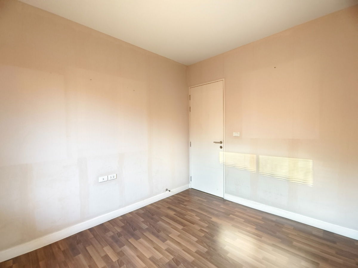 picture For sale cheap, single house, Habitia Orbit Hathairat, area 64 sq.w., location Hathairat, near Kanchanaphisek Road - 64/65