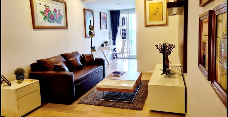 for rent 15Sukhumvit Residence. 1bed 60sqm. Line id: @pfagent