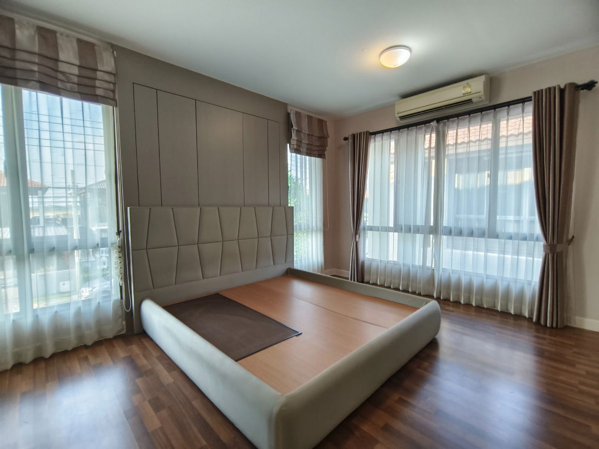 picture For sale cheap, single house, Habitia Orbit Hathairat, area 64 sq.w., location Hathairat, near Kanchanaphisek Road - 58/65