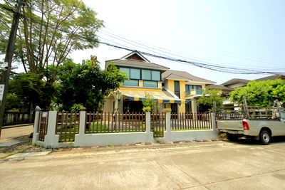 บ้านเดี่ยว ถนนพุทธมณฑล สาย 1 : บ้านเดี่ยวภาณุปิ่นเกล้า ตลิ่งชัน อัศวพิเชษฐ์ บ้านพร้อมอยู่ ตกแต่ง ต่อเติม หลังมุม 128.5 ตารางวา ใกล้ห้าง เดินทางสะดวก ราคาต่อรองได้