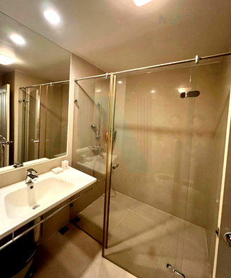 Condos for rent : 🎊 For Rent Condo BAAN SATHORN CHAOPRAYA Building 1, Floor 17,1 bed room, Room size 56.00 sqm