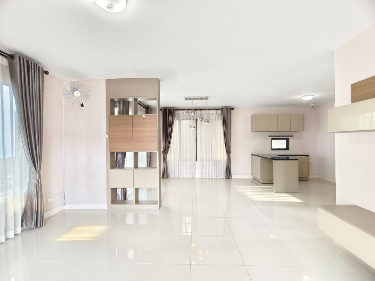 picture For sale cheap, single house, Habitia Orbit Hathairat, area 64 sq.w., location Hathairat, near Kanchanaphisek Road - 20/65