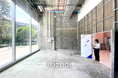 Retail spaces for rent Bang Na : Retail Shop For Rent At 66 Tower