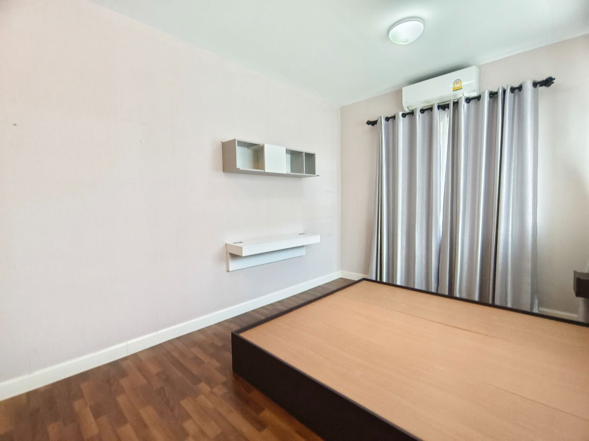 picture For sale cheap, single house, Habitia Orbit Hathairat, area 64 sq.w., location Hathairat, near Kanchanaphisek Road - 60/65