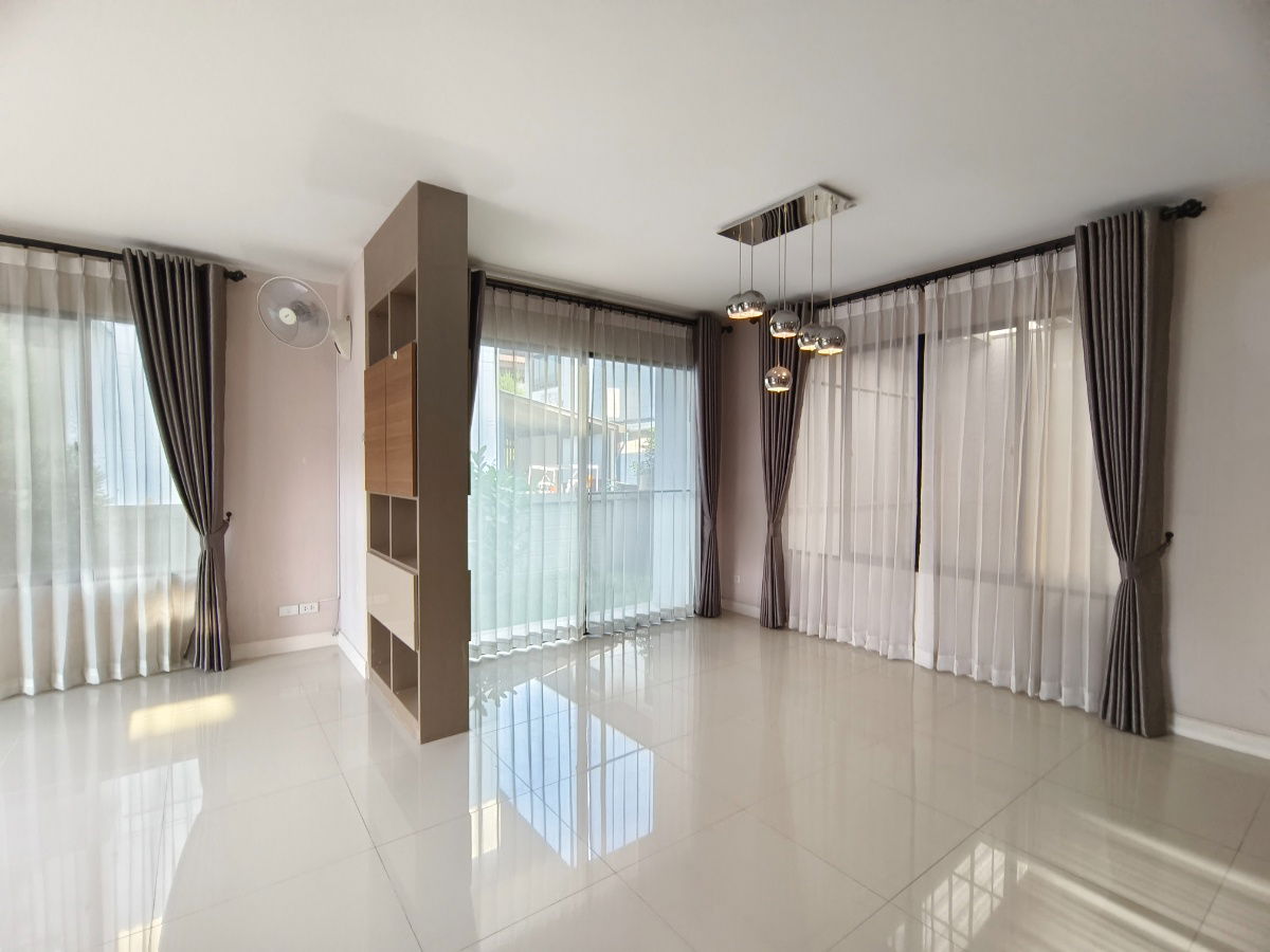 picture For sale cheap, single house, Habitia Orbit Hathairat, area 64 sq.w., location Hathairat, near Kanchanaphisek Road - 23/65