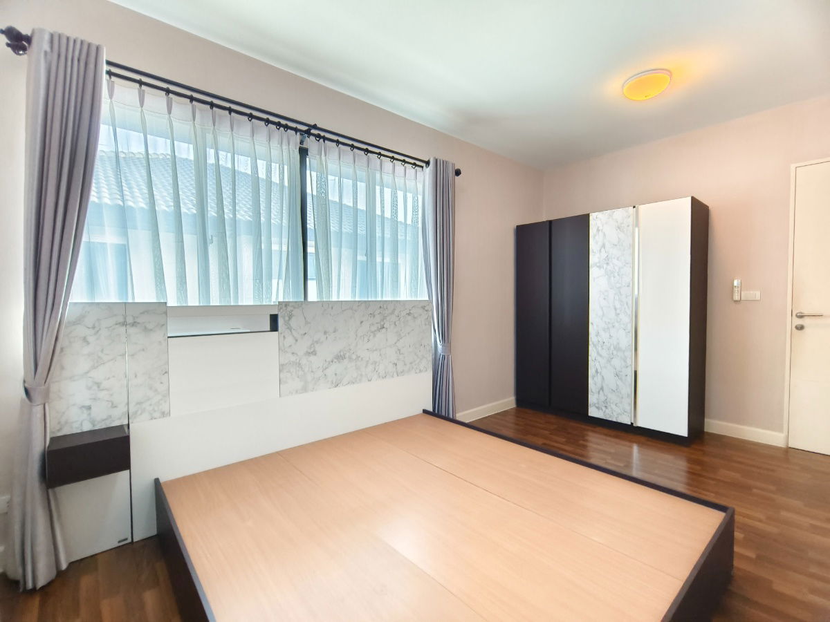 picture For sale cheap, single house, Habitia Orbit Hathairat, area 64 sq.w., location Hathairat, near Kanchanaphisek Road - 61/65