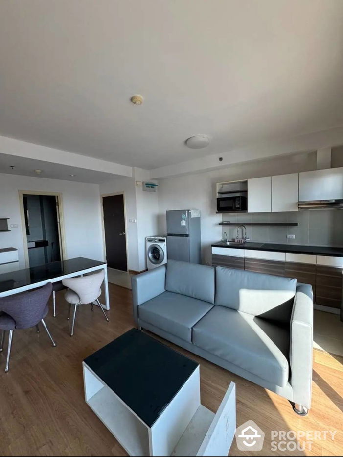picture 2-BR Condo at Supalai Mare Pattaya close to Pattaya South (ID 2089197) - 4/9