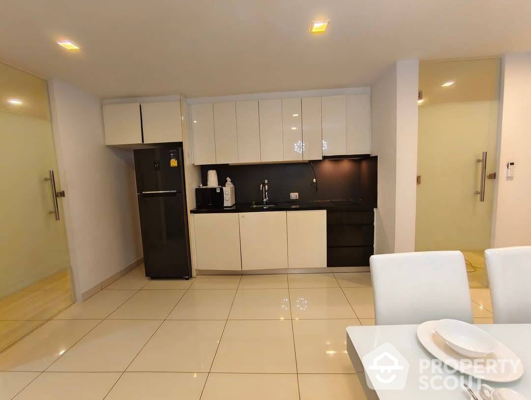 picture 2-BR Condo at Park Royal 3 Pattaya close to Phratamnak (ID 2091588) - 5/8