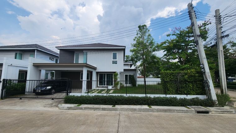 ให้เช่าบ้านเดี่ยว 3 ห้องนอน 260 ตร.ม. 65 ตร.ว. ชัยพฤกษ์ ทางด่วนรามอินทรา - จตุโชติ