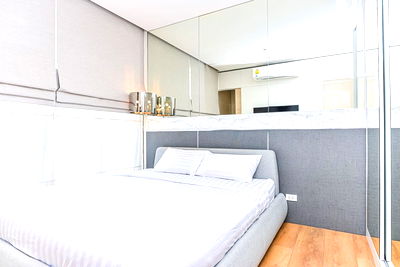 Condos for rent BTS Phrom Phong : Code: KJ6176  for rent Park Origin Phrom phong (Park 24) // Line ID: @kjcondo (with @) //