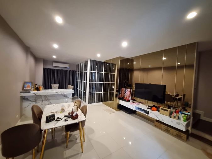 3-bed townhouse for rent, 200 sqm, Cordiz at Udomsuk