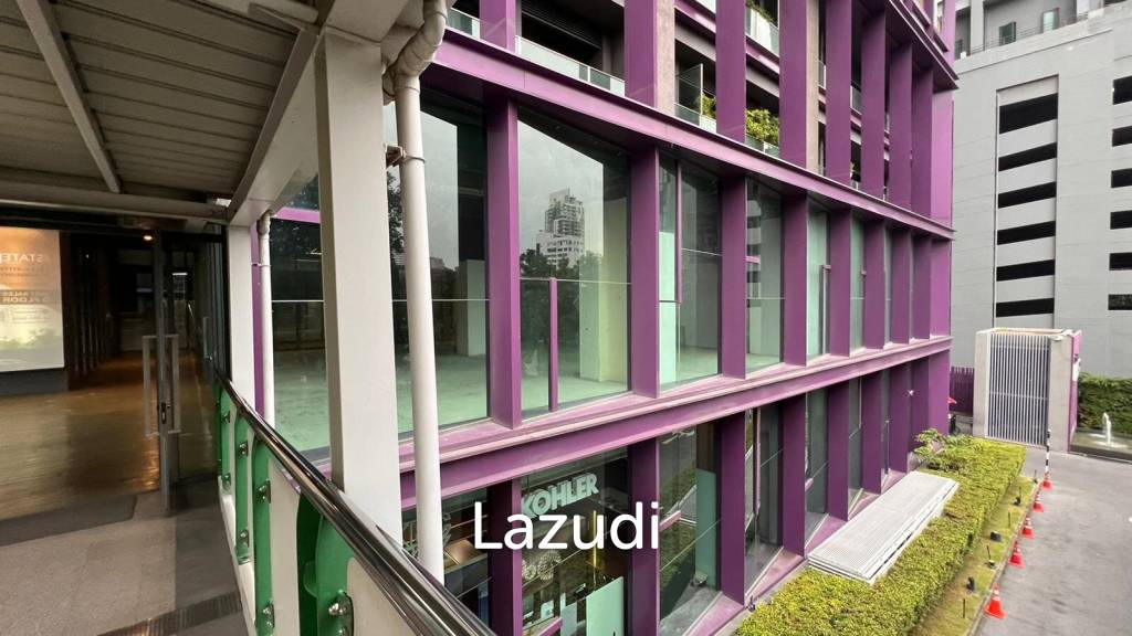 รูป Showroom Connecting to Thonglor BTS - รูปที่ 3/9