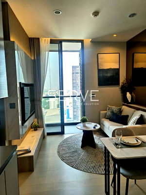 Condos for rent Airport Link Ratchaprarop : 🔥1 Bed  City View Luxury Condo Fully furnished Good Location Close to BTS Victory Monument 400 m.   @ The EXTRO Phayathai Rangnam 