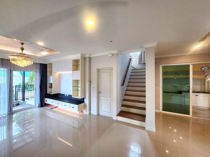 ขายบ้านเดี่ยว 4 ห้องนอน 175 ตร.ม. 59.8 ตร.ว. เซนโทร พระราม 9 - มอเตอร์เวย์ 2