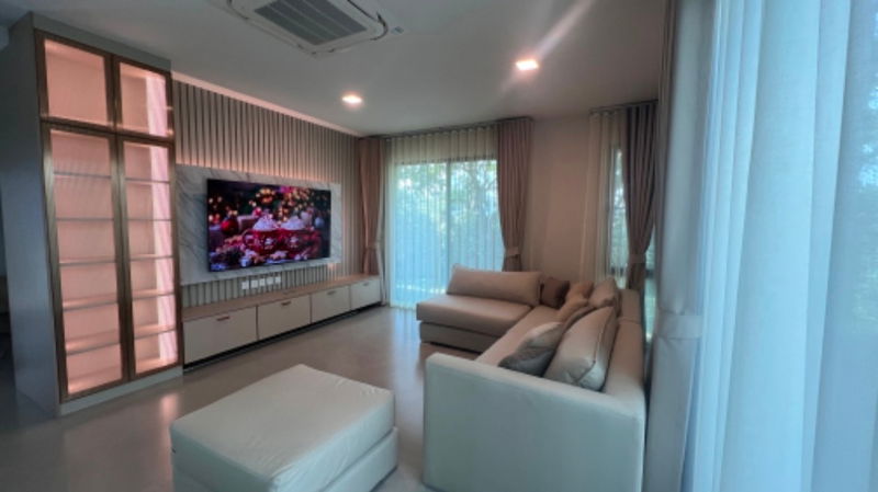 Houses for rent : Rent a house Manthana Bangna Km.15
