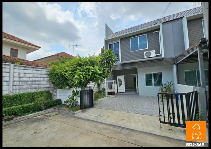 v\โปรไฟไหม้🔥 ทาวน์โฮม เดอะคัลเลอร์ส วงแหวน-รามอินทรา เฟส2 (30 ตร.ว.) 4 นอน 2 น้ำ หลังมุม