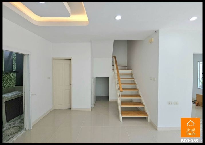 ขายทาวน์โฮม 4 ห้องนอน 118 ตร.ม. 30 ตร.ว. อารียา เดอะ คัลเลอร์ส วงแหวน - รามอินทรา