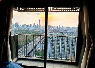 Condos for rent : FOR Rent Condo Life Hype Asoke  