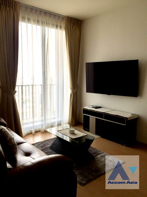 Condos for rent : 🔼🔽 AccomA 📩 Corner Unit 2 BR Condominium @Maru Ekkamai 2 (AA37044)