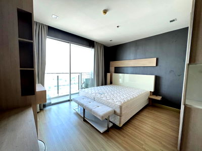 Condos for rent : Condo for rent :  Skywalk Residence (Rt-01)