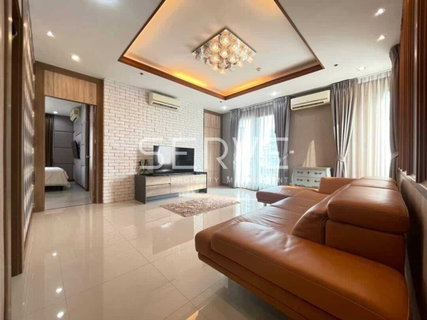 รูปภาพ 🔥2 Beds with Bathtub Large Room Good Location Close to MRT Phetchaburi 150 m. @  Villa Asoke 