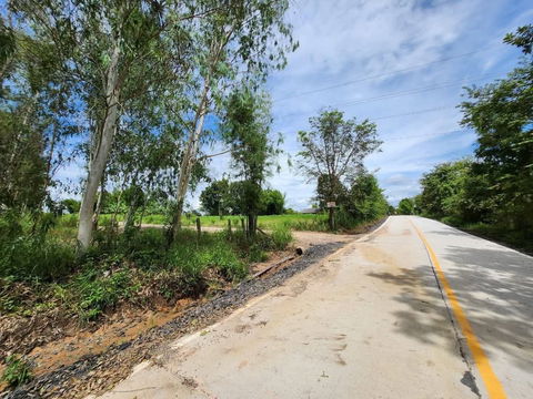 ขายที่ดินติดมหาวิทยาลัยราชภัฏสะลวงห่างตลาดทวีโรจน์ 200เมตร