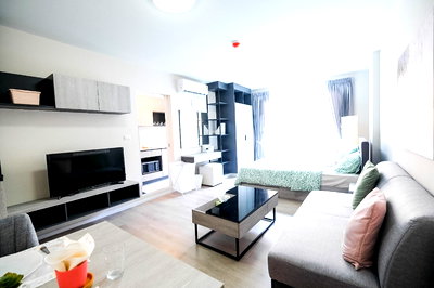 คอนโดให้เช่า : 🍭ให้เช่า Dcondo dome เฟส3 คอนโดใกล้ ม.ธรรมศาสตร์ เดินทางไปเรียนสะดวก มีรถรับ - ส่ง สนใจติดต่อ @lvcondo 