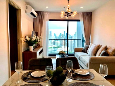 Condos for rent : For Rent Life One Wireless Fully Furnished (Near BTS Ploenchit)