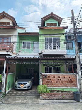 ขายทาวน์เฮ้าส์ 2 ชั้น 19.5 ตร.วา หมู่บ้านเอื้อประชา ซอยนวลจันทร์ 56 แยก7