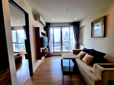 เช่าคอนโด BTS สะพานตากสิน : เช่าคอนโด Rhythm Sathorn/ริธึ่ม สาทร (D6805001)  ID Line : @condo888