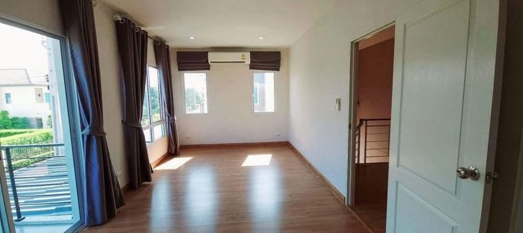 3-bed house for rent, 256 sqm, 64 sq wah, CENTRO Suksawat - Rama 3