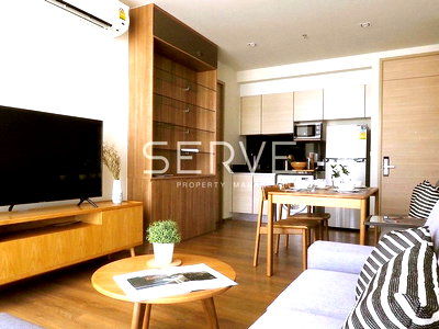 ขายคอนโด : Corner Room 2 Beds 1 Bath 55.62 sq.m. Shuttle bus to BTS Phrom Phong / For Rent & For Sale-Park 24